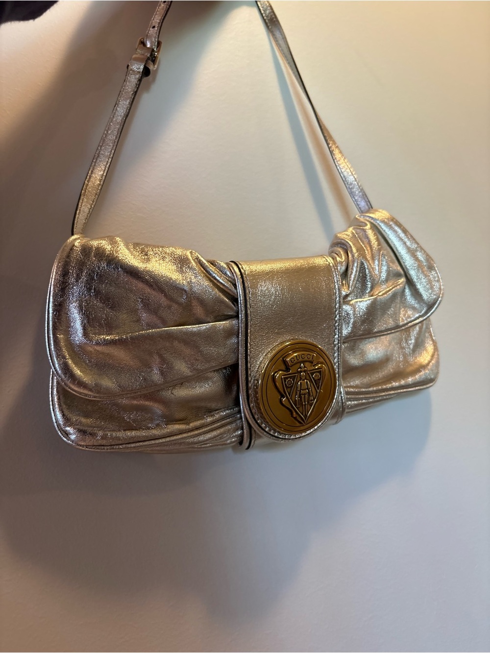 Gucci Metallic Silver Leather Shoulder Bag with Gold Emblem
